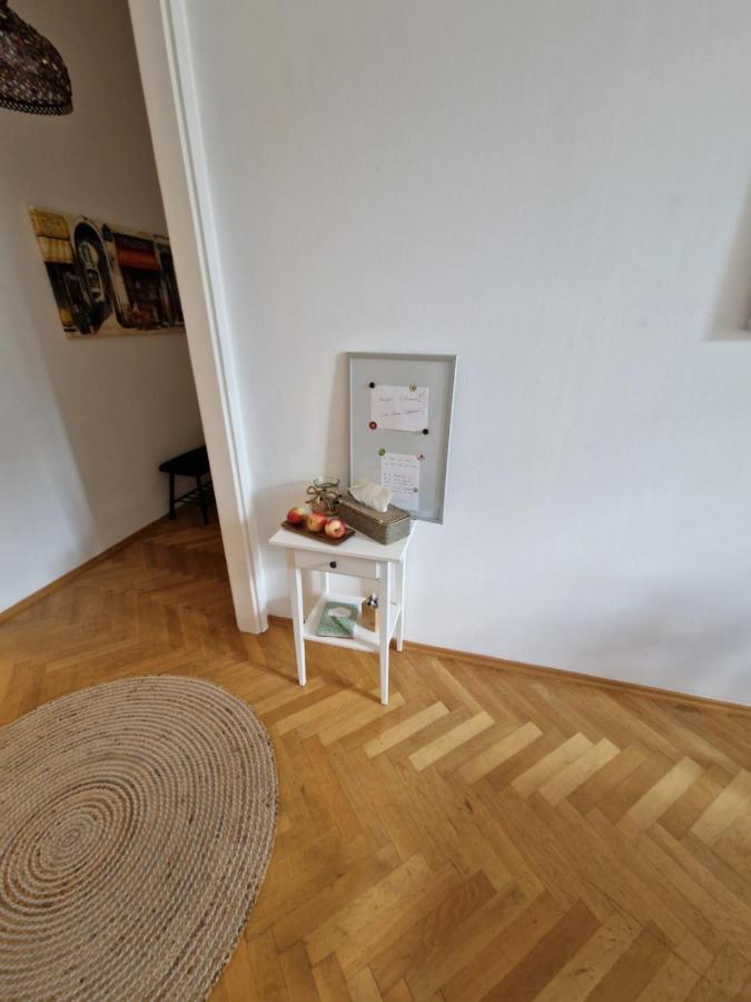 Entzueckendes Apartment Im Zentrum Graz Eksteriør billede