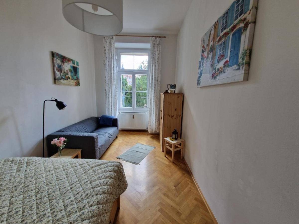 Entzueckendes Apartment Im Zentrum Graz Eksteriør billede